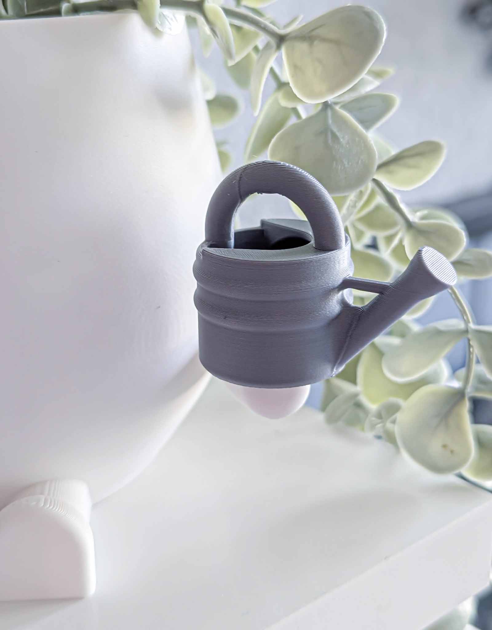 Happy gardener plant pot