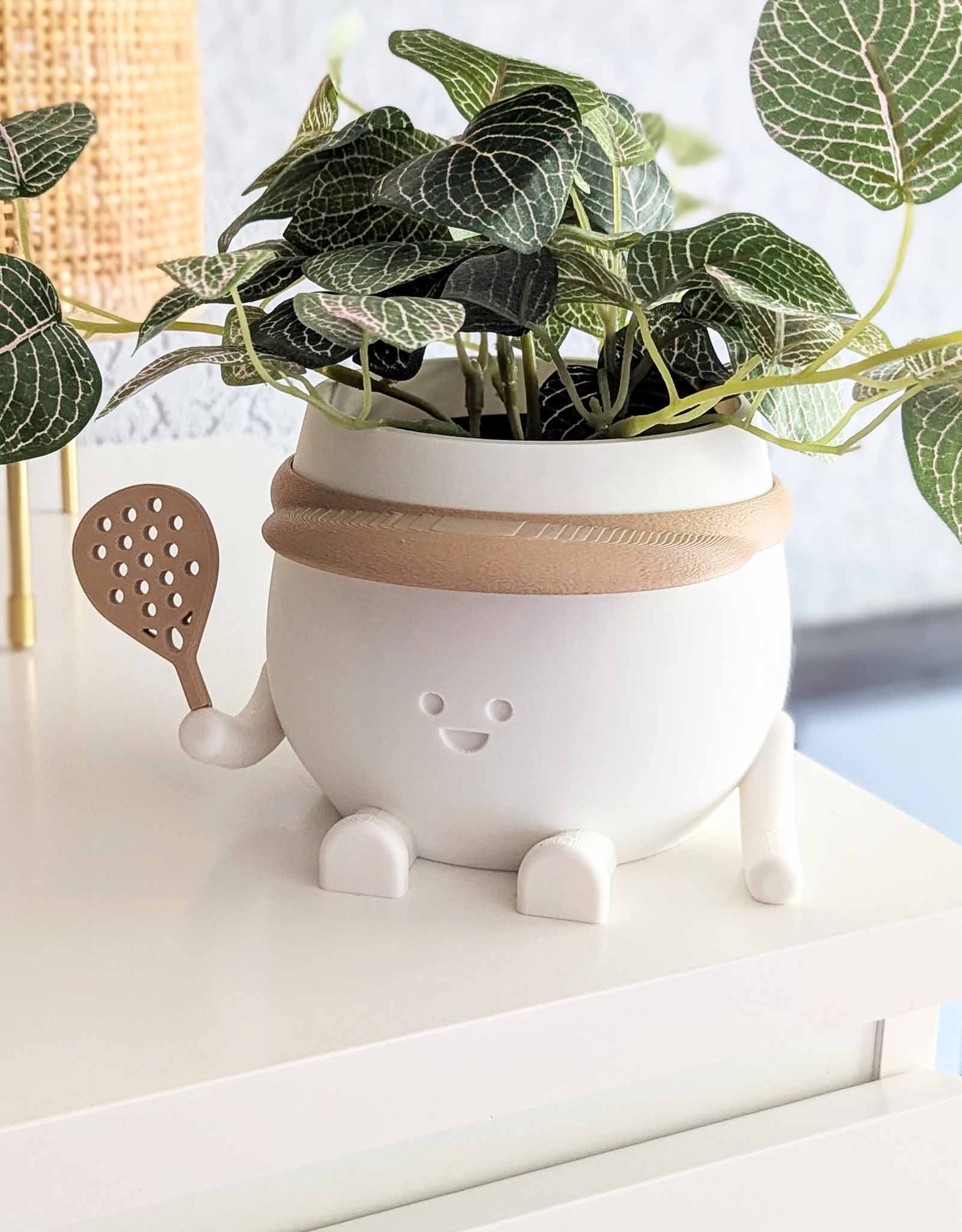 Happy padel plant pot