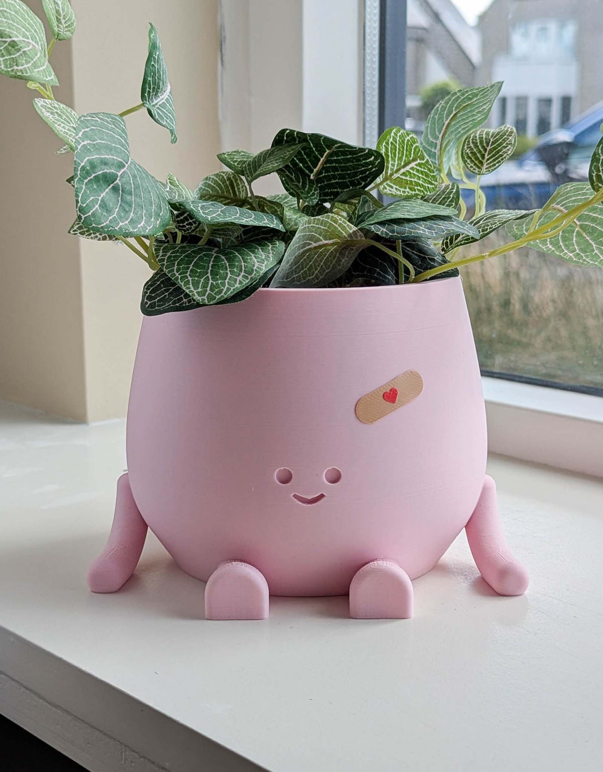 Happy imperfect plant pot