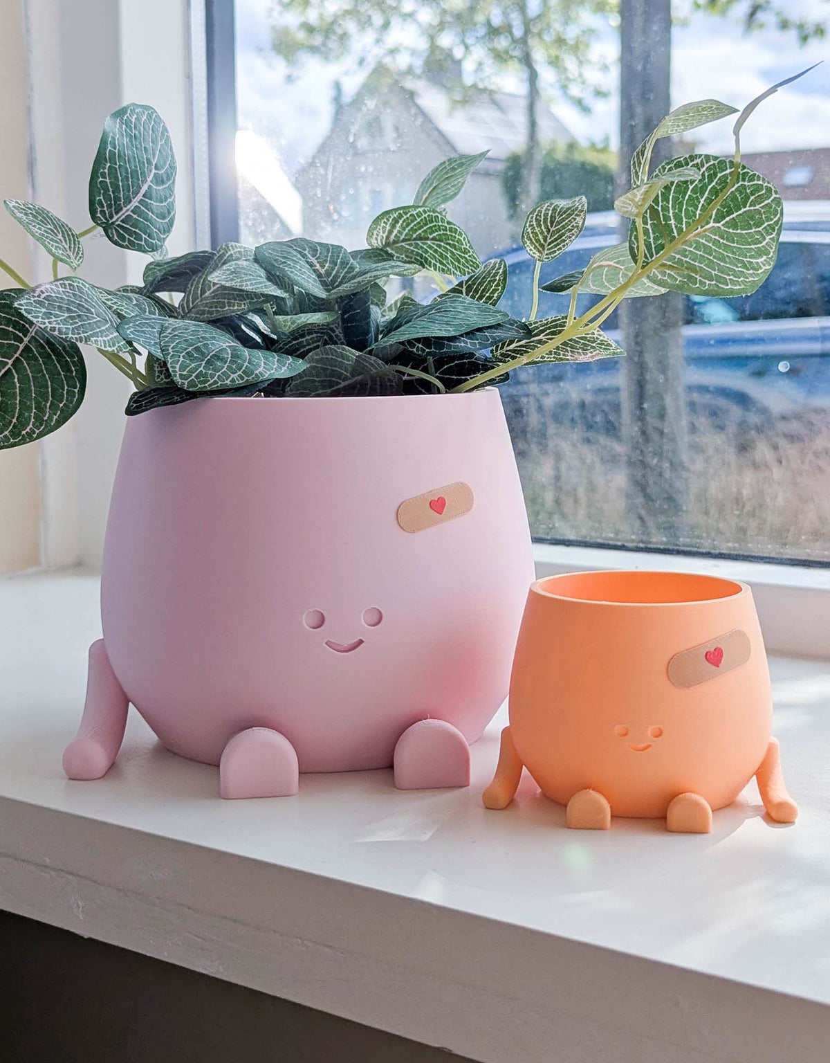 Happy imperfect plant pot