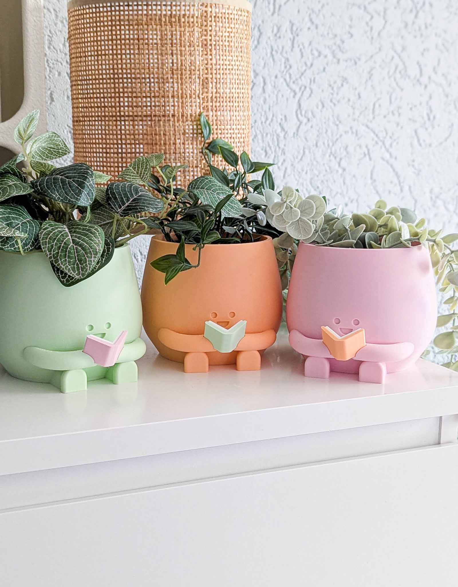 Happy reading plant pot