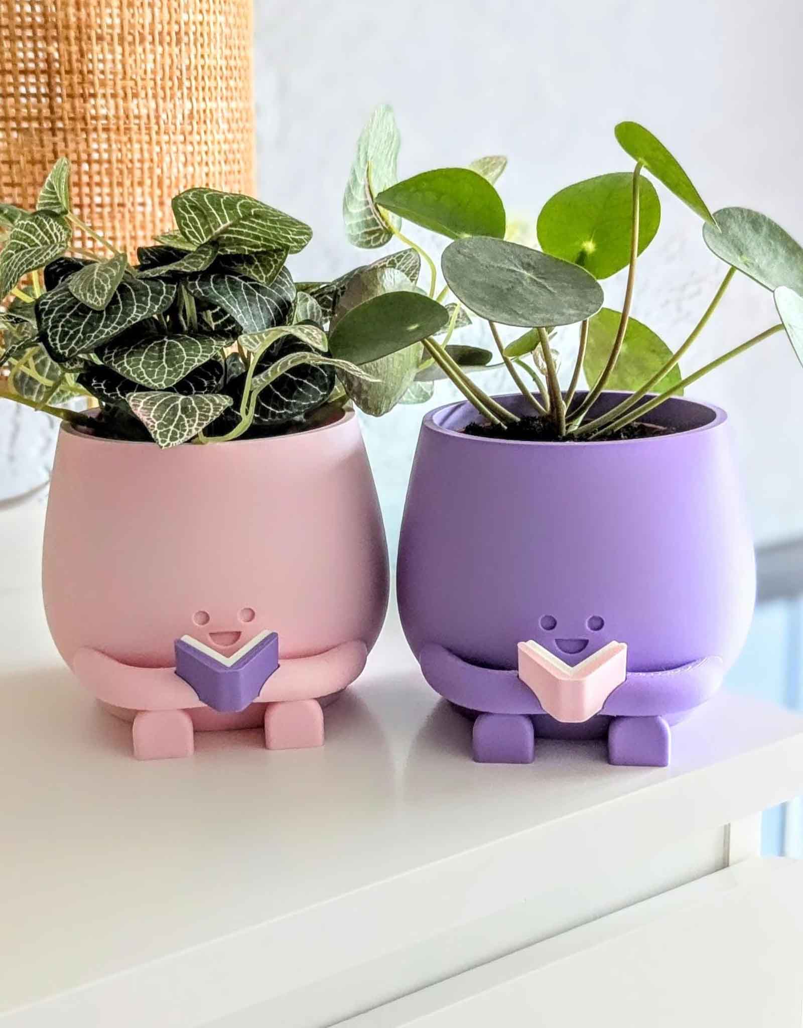 Happy reading plant pot