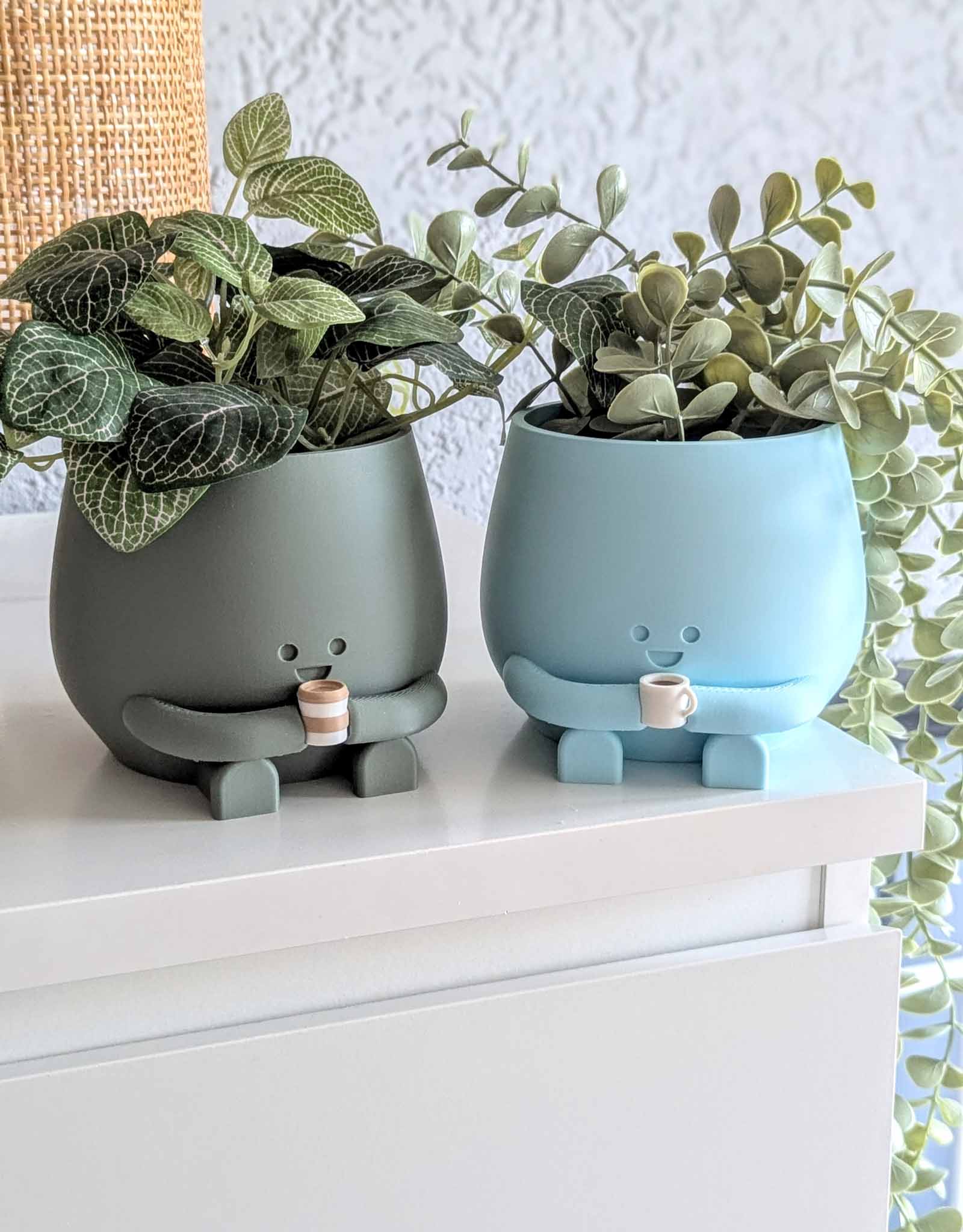 Happy coffee mug plant pot