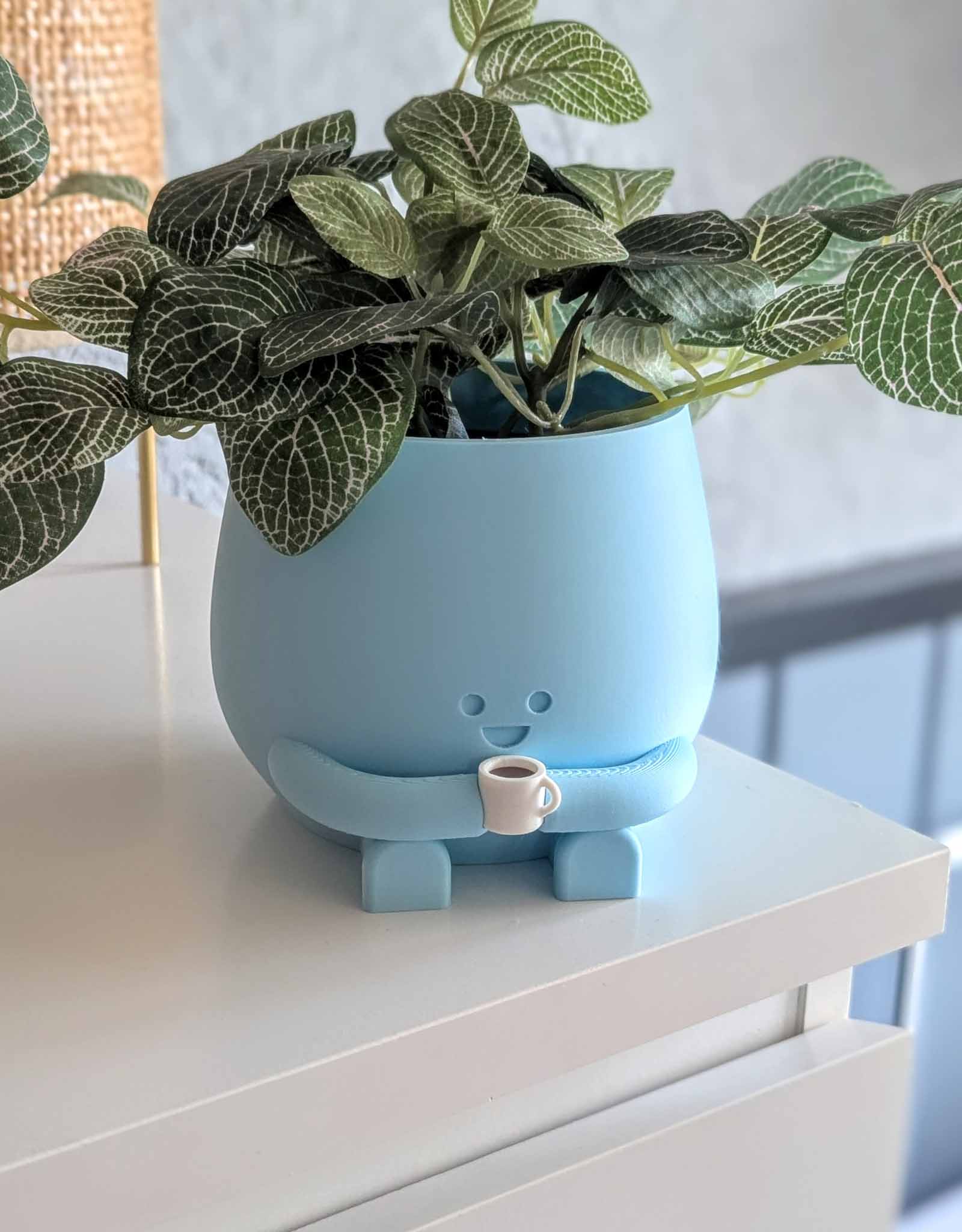 Happy coffee mug plant pot