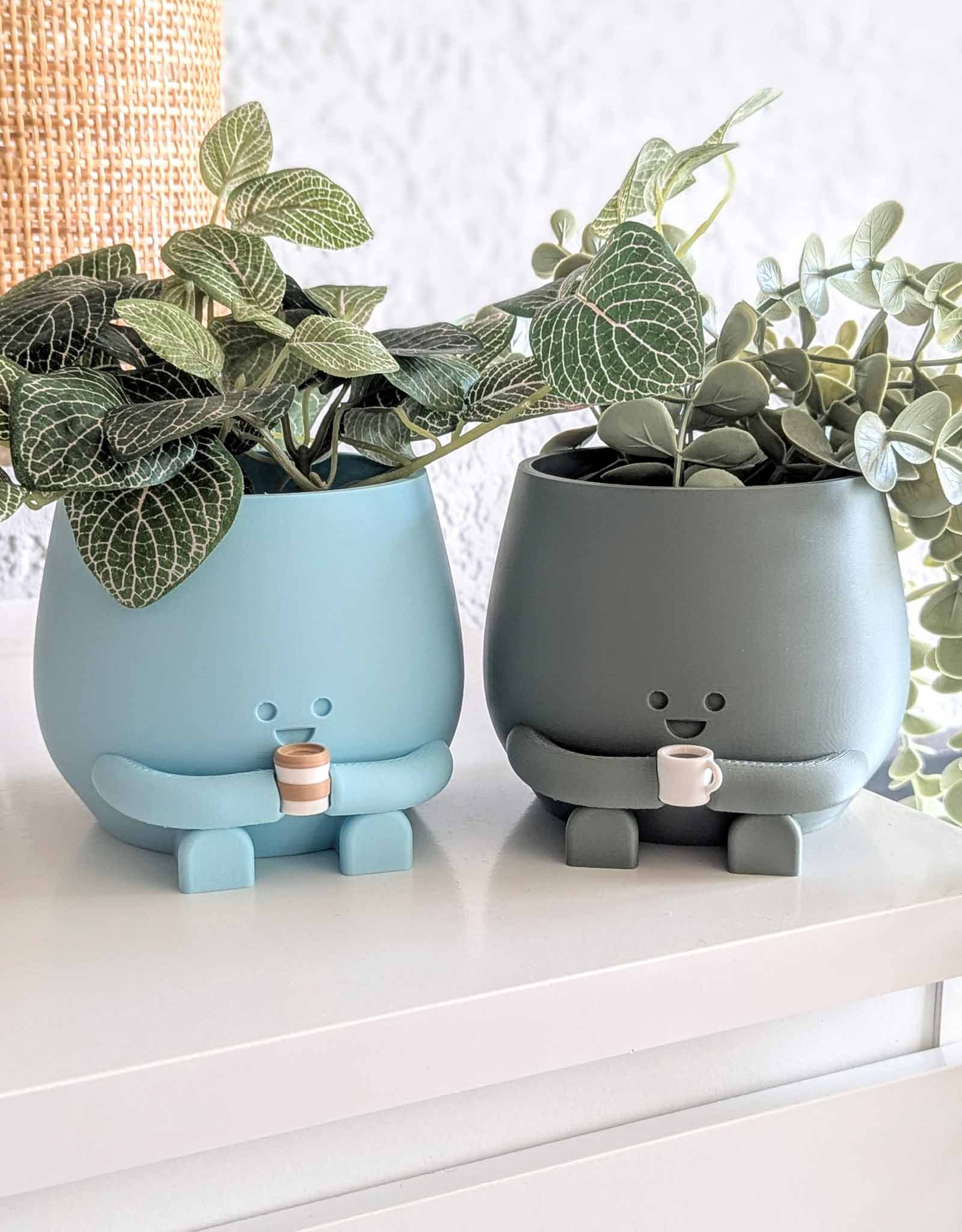 Happy coffee mug plant pot