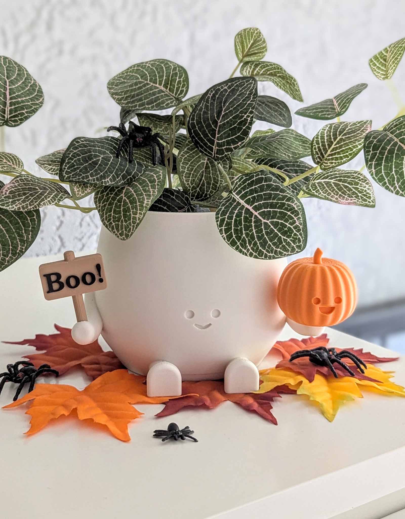 Happy Halloween plant pot