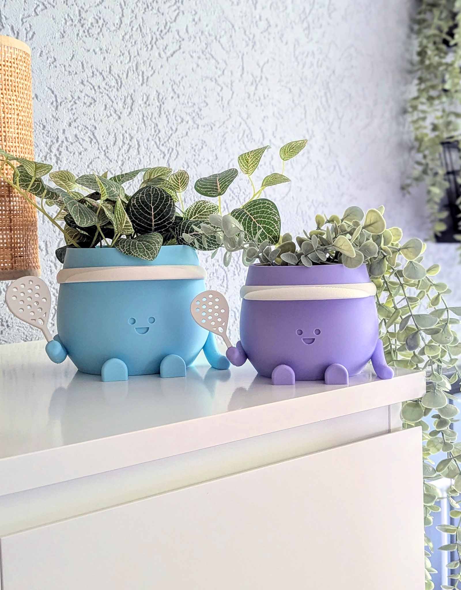 Happy padel plant pot