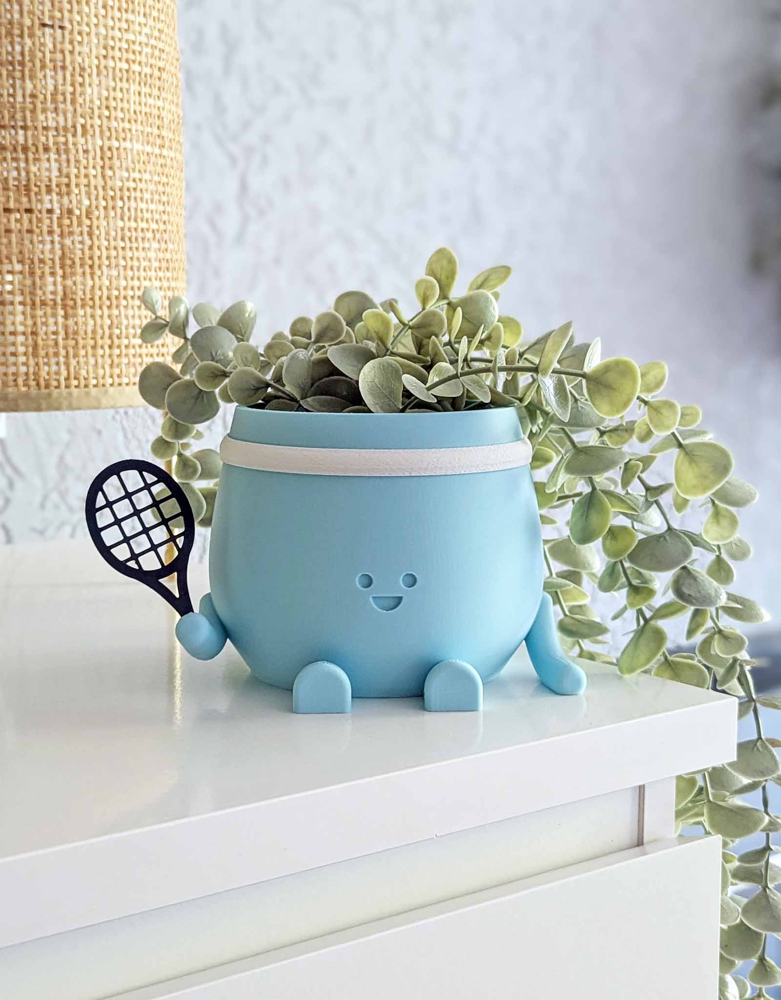 Happy tennis plant pot