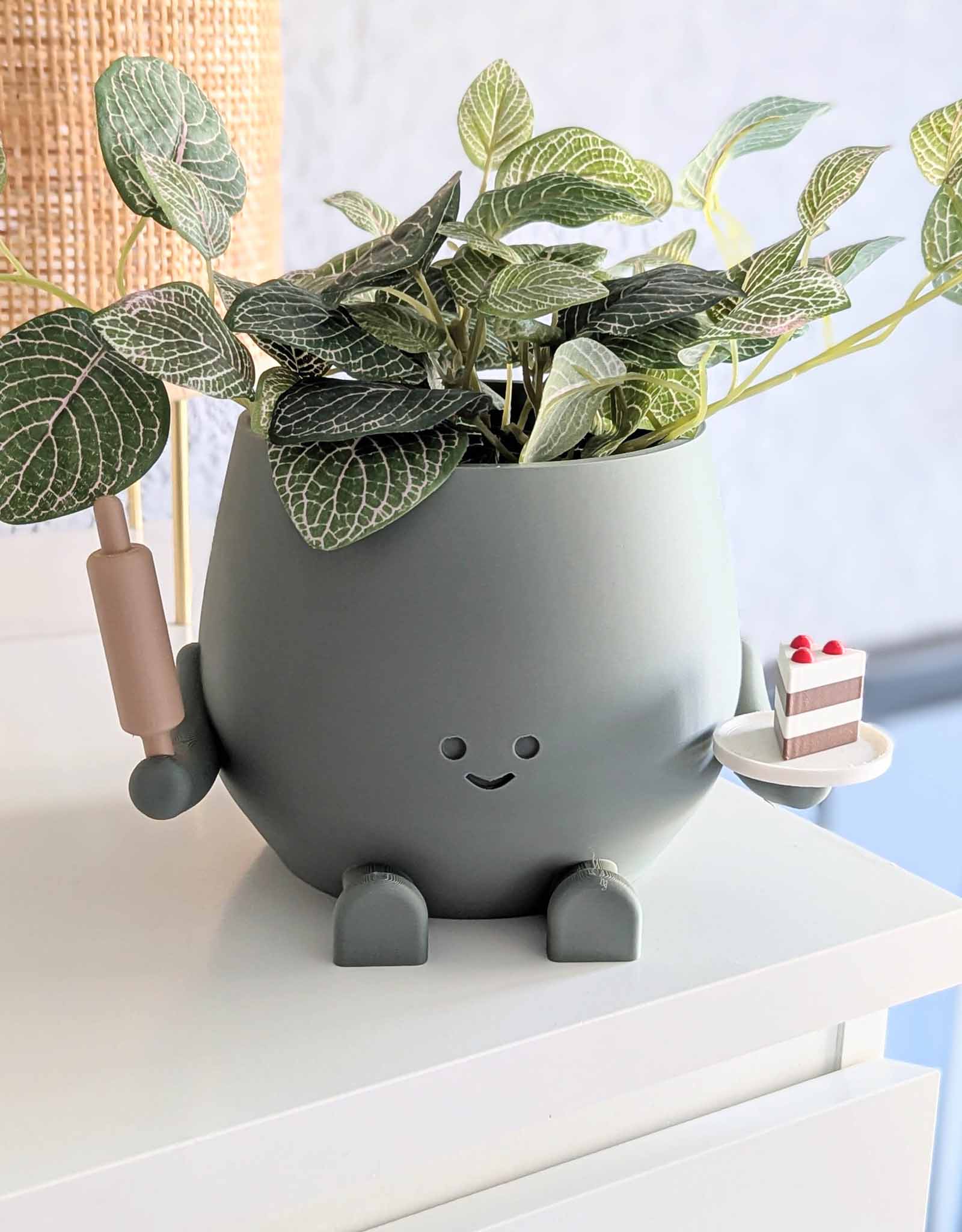 Happy imperfect baker plant pot