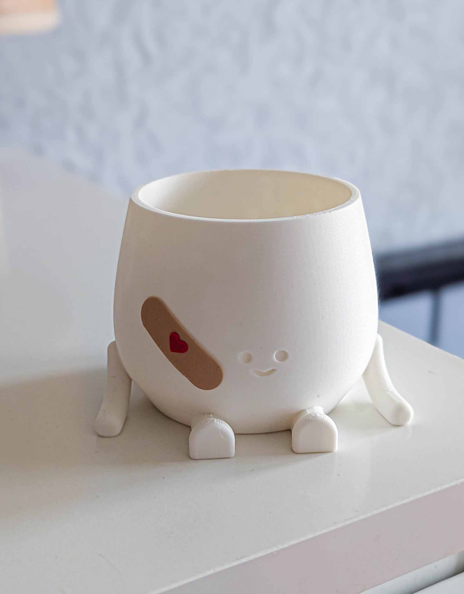 Happy imperfect plant pot