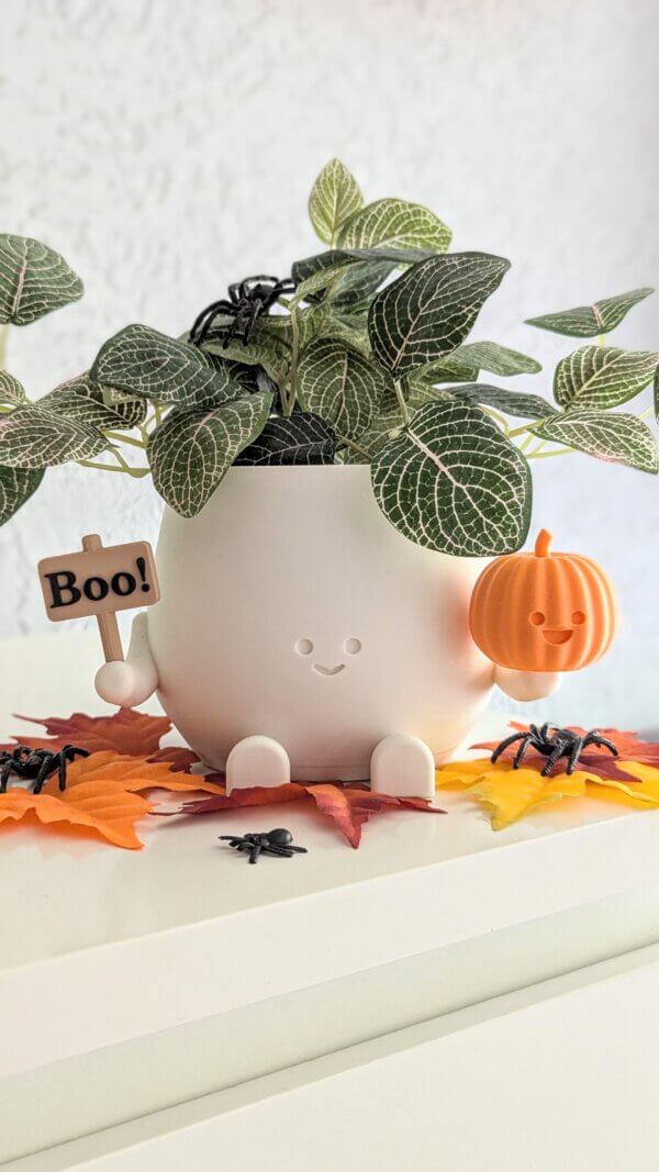 Halloween happy face pumpkin plant pot - Image 6