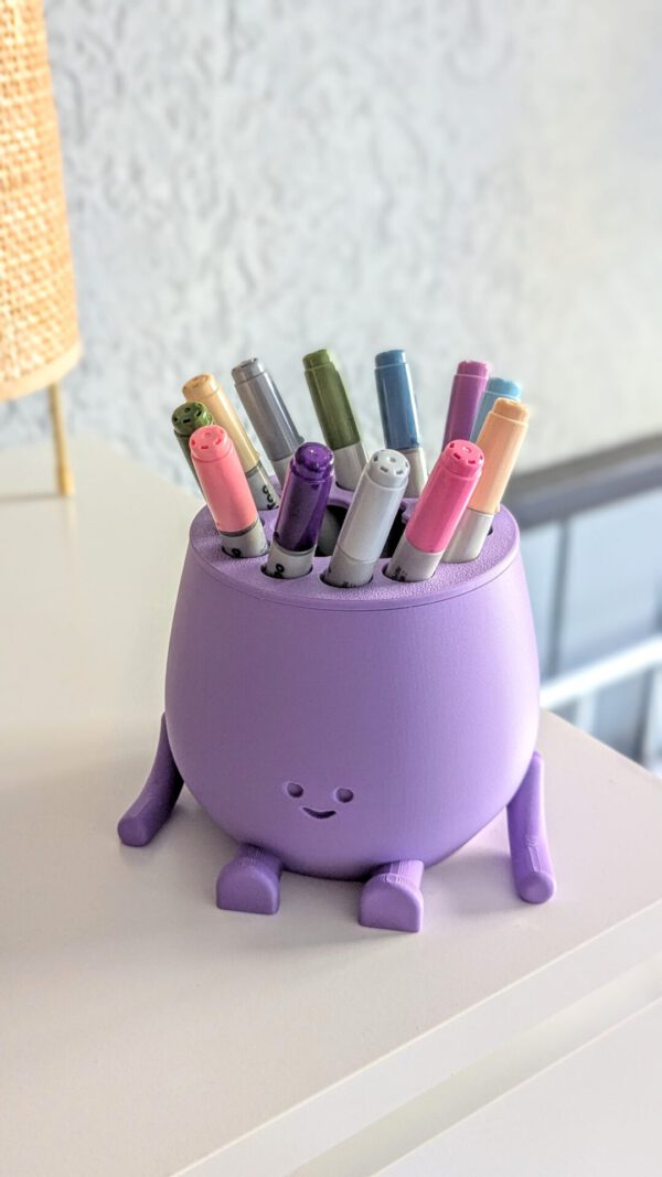 Happy face pencil holder - Image 6