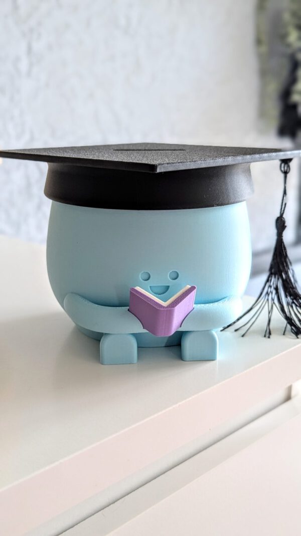 Happy face graduation piggy bank - Image 3